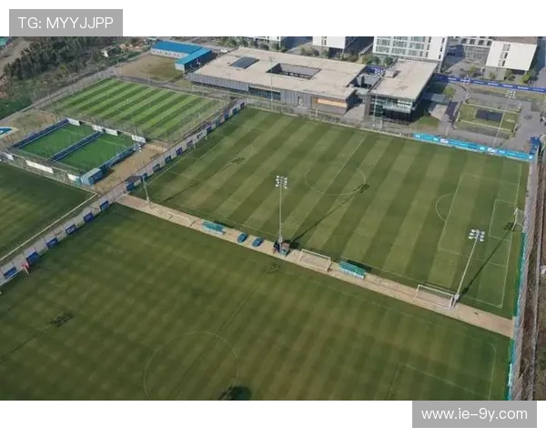 北方地区足球发展现状与挑战分析:探索突破与未来发展路径 北方地区足球发展现状与挑战分析:探索突破与未来发展路径